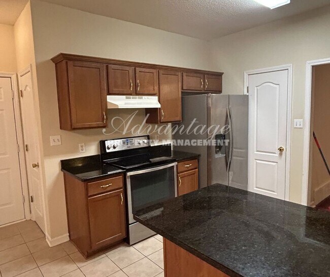 Building Photo - Newly Renovated Home | Collierville