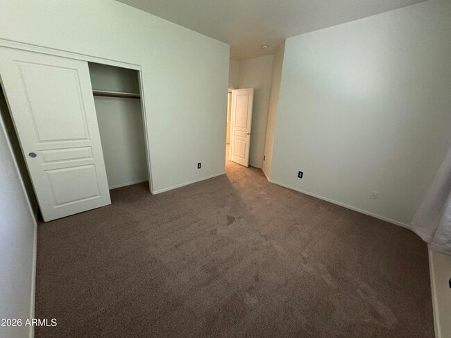 Building Photo - 1127 W Mesquite St