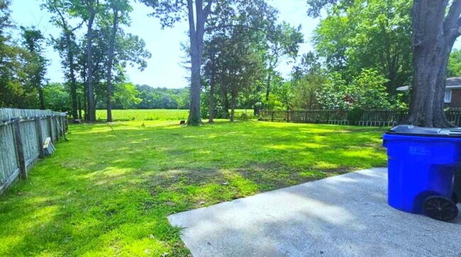 Building Photo - 3520 Gamage Dr