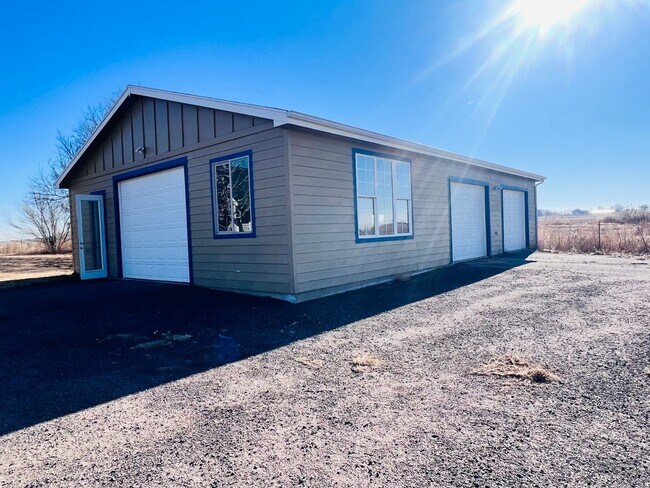 Building Photo - 15892 Co Rd 40