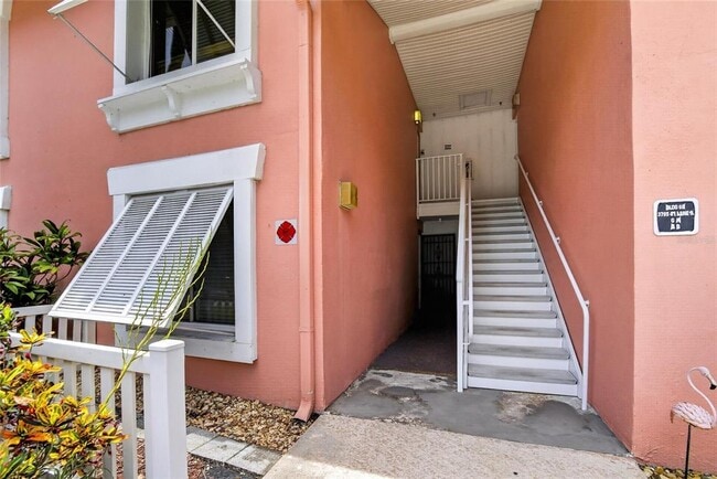 Building Photo - 3795 41st Ln S