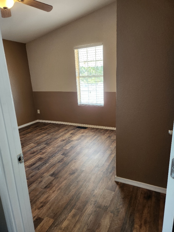 Building Photo - 8195 S Vandemoer Ln