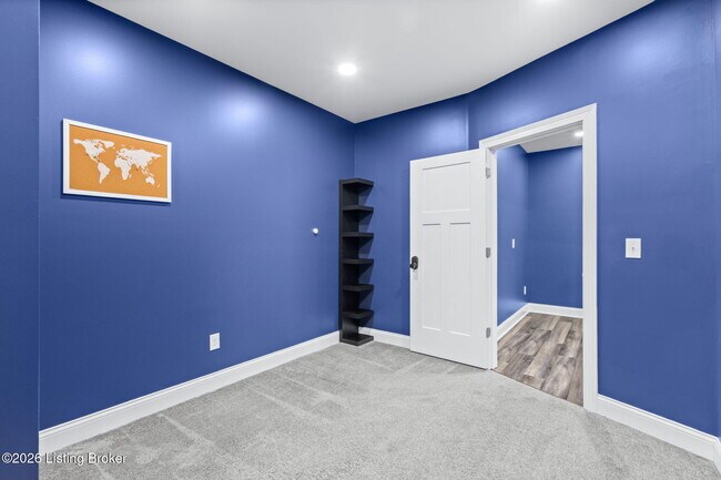 Building Photo - 825 Artisan Pkwy