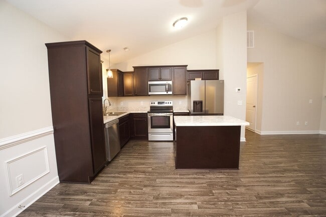 Building Photo - 2013 Belgrade-Swansboro Rd