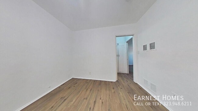 Building Photo - 15544 Romar St