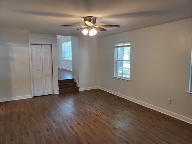 Building Photo - 4109 Timberland Dr