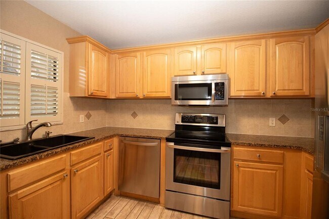 Building Photo - 6150 Gulfport Blvd S