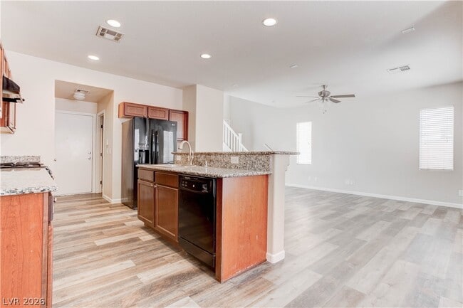 Building Photo - 1133 Via Rocca