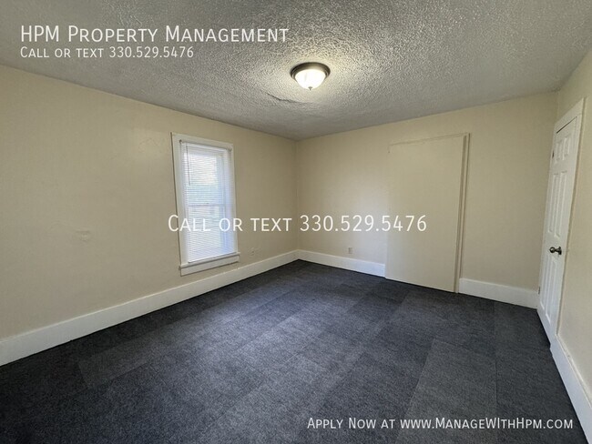 Building Photo - 1380 Garfield Ave SW