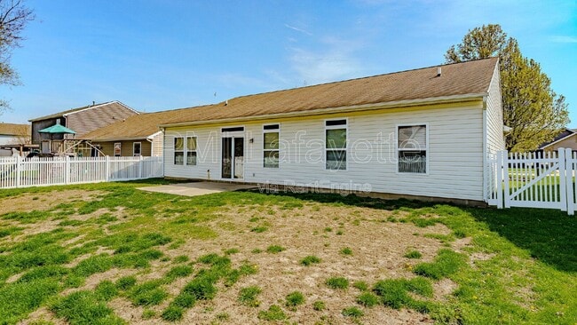 Building Photo - 4110 Ivanhoe St