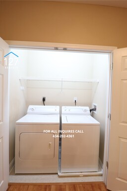 Building Photo - 3-Bedroom, 2-Bath with Pool Access, Private Patio & Walkable Dining!