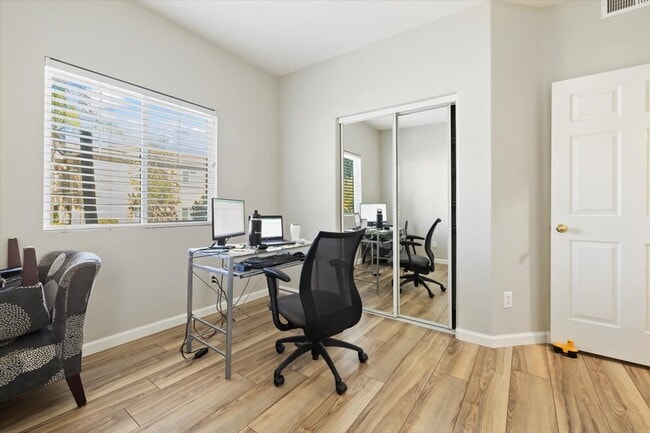 Building Photo - 26444 Arboretum Way