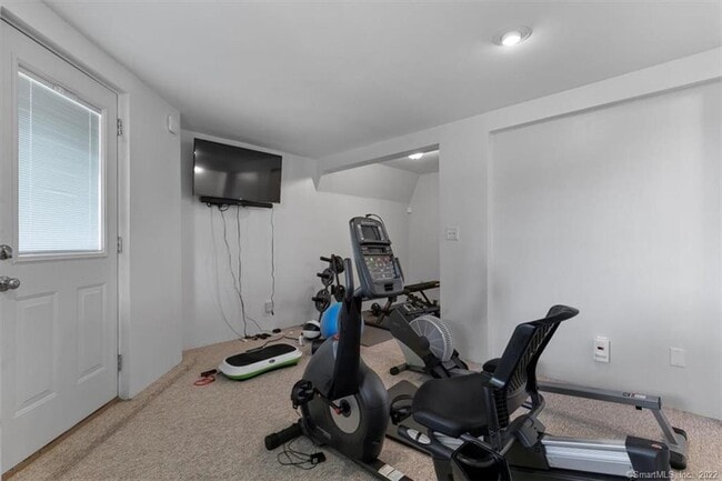 Building Photo - 675 Townsend Ave