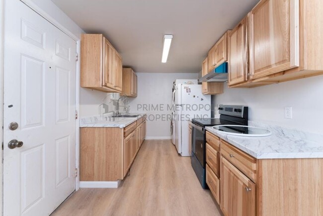 Building Photo - 2 bedroom in Renton WA 98055