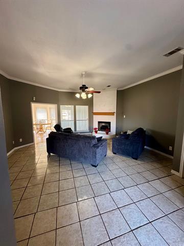 Building Photo - 2026 Brooke Dr