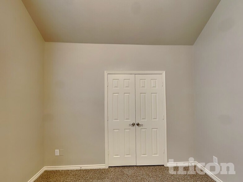 Building Photo - 219 Hartley Ln