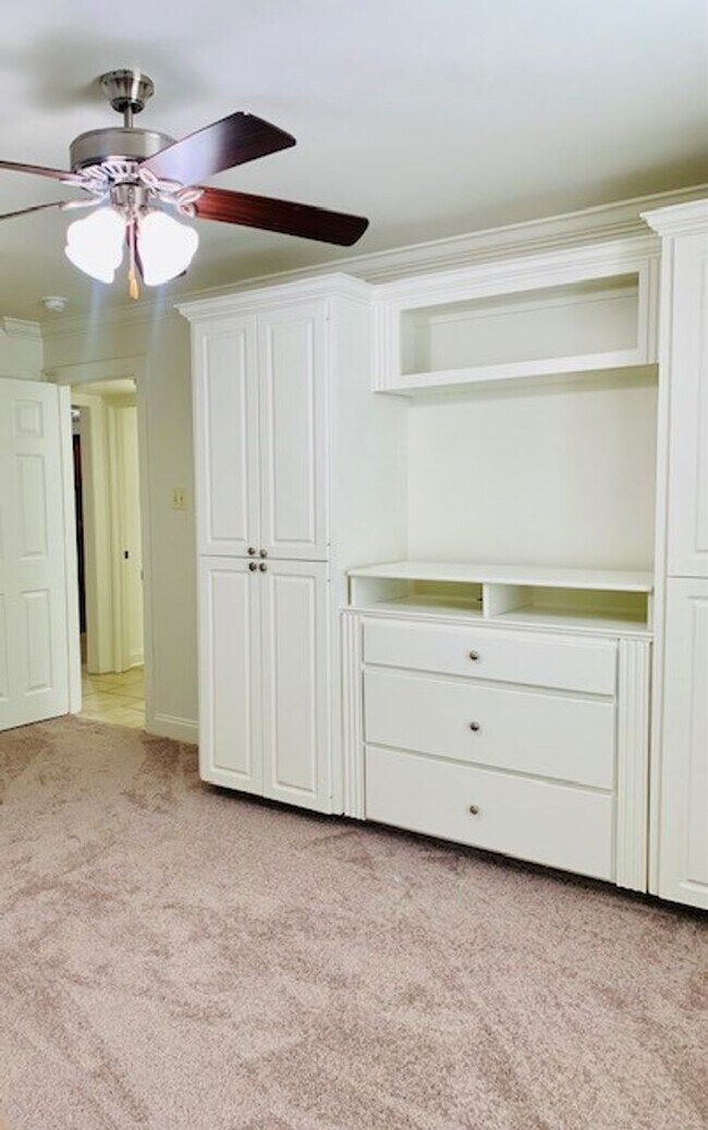 Building Photo - 2BD/2BA Condo for Lease on Park Blvd. Clos...