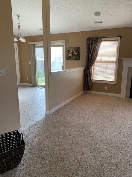 Building Photo - 1410 Crusade Dr