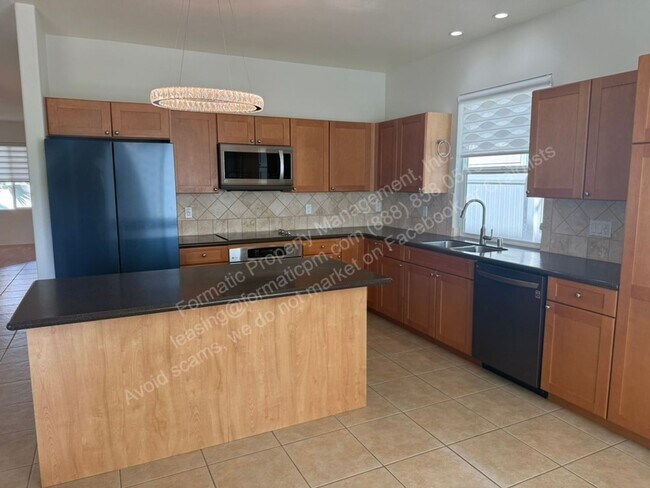 Building Photo - 91-1071 Kai Weke St