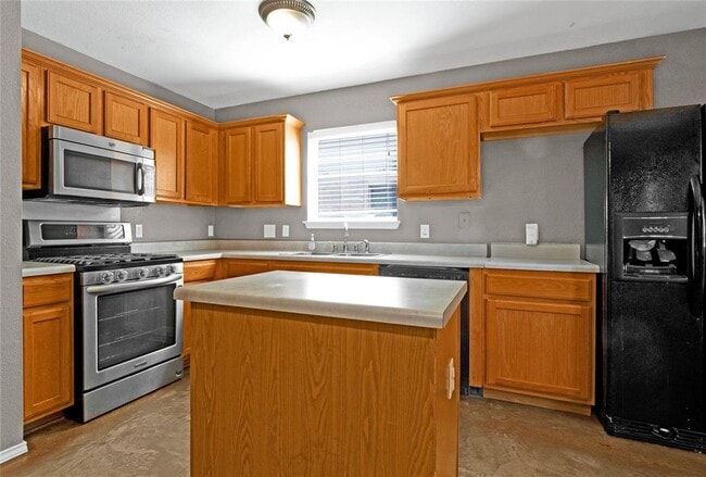 Building Photo - 3007 Rainy River Dr