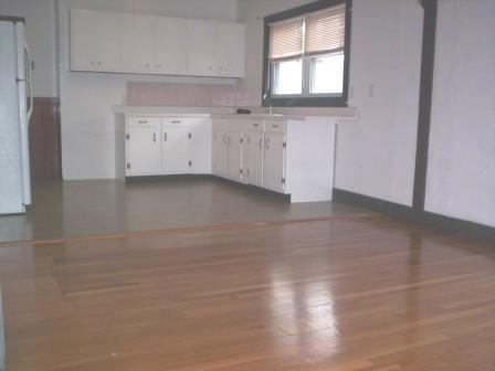 Primary Photo - 10 Cherry St