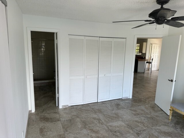 bedroom 2 - Middle River Apartments