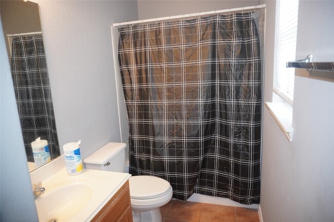 Building Photo - 2663 Skyview Grove Ct