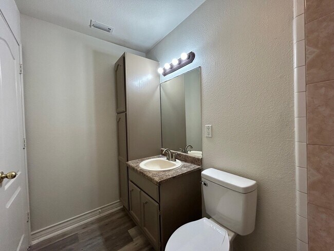 Building Photo - 4248 Dorel Dr