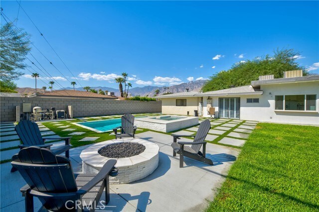 Building Photo - 642 S Mountain View Dr