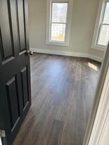 Building Photo - 206 Winthrop St