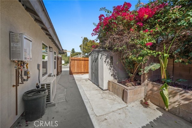 Building Photo - 2616 Gates Pl