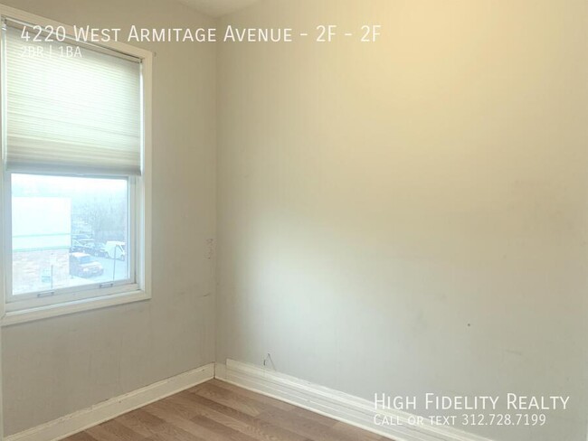 Building Photo - 4220 W Armitage Ave