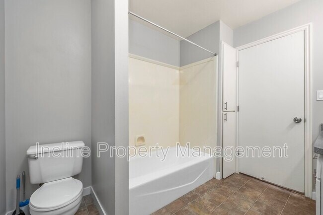 Building Photo - 768 N 1060 W
