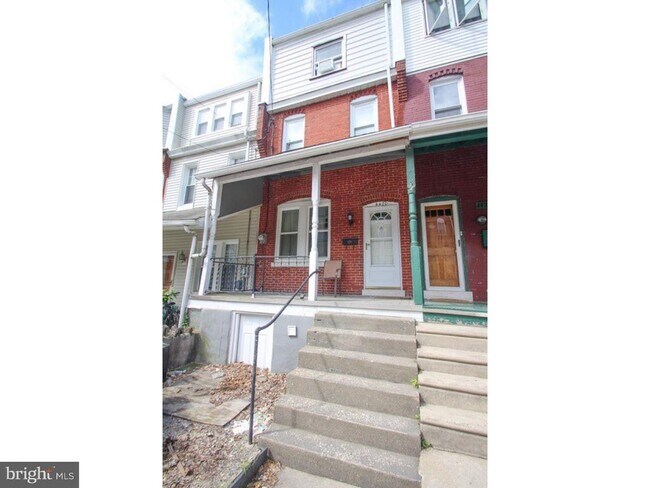 Building Photo - 4420 Fleming St