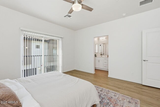 Building Photo - 7959 N 53rd Ave