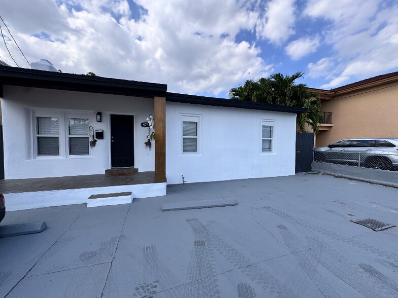 Primary Photo - 4783 NW Flagler Terrace