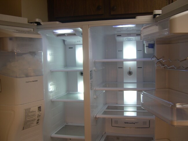 Building Photo - 4310 Caliente St