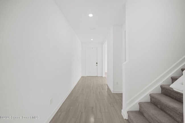 Building Photo - 640 Veridian Cir NW