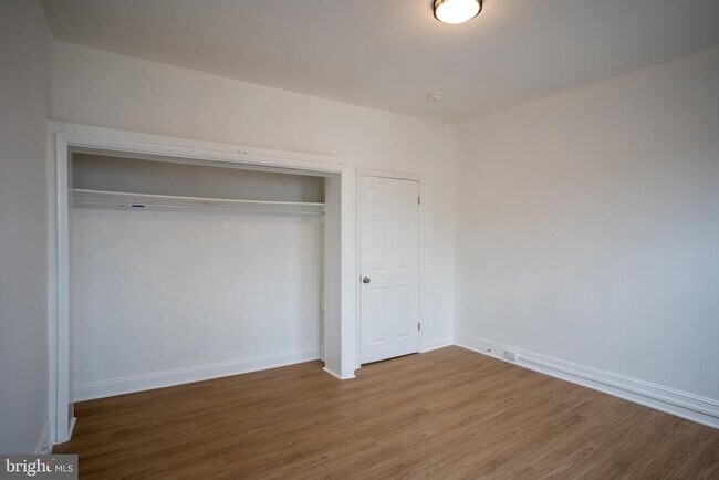 Building Photo - 623 Fitzgerald St