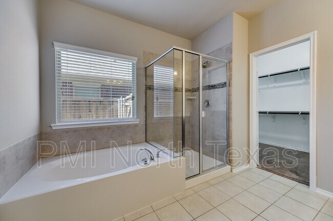 Building Photo - 1312 Motley Dr