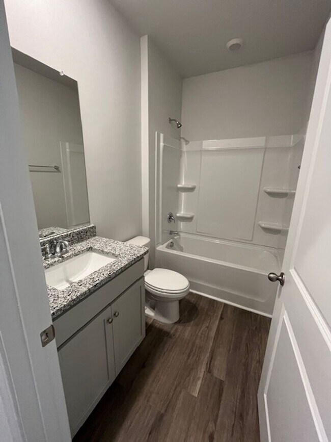 Building Photo - Welcome to your dream home in the heart of Leland, NC.