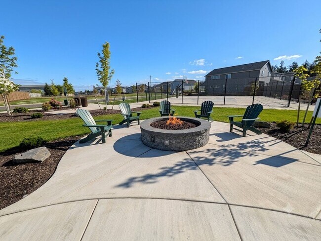 Building Photo - 8912 SW Choke Cherry