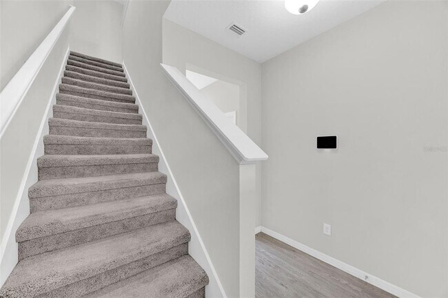 Building Photo - 6321 Tillandsia Pl
