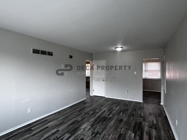 Building Photo - 7409 Olian Dr