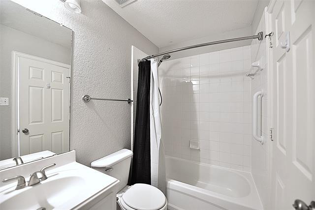 Building Photo - 1125 Waterford Way