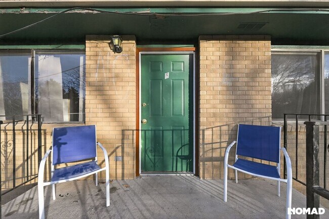 Building Photo - Charming 2BR Apartment in Windsor