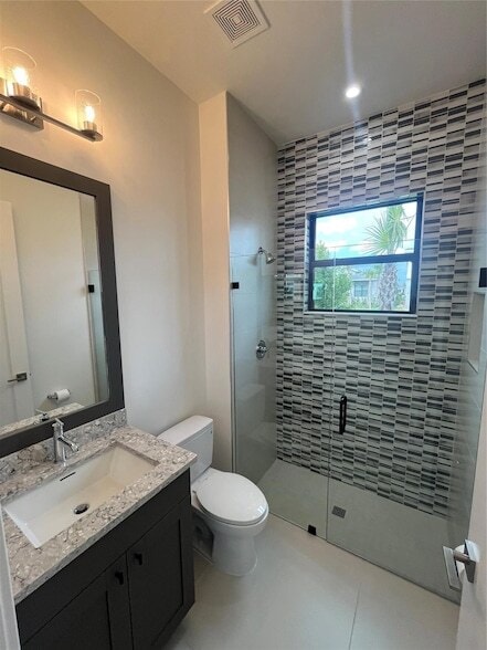 Building Photo - 12526 Solana Bay Cir