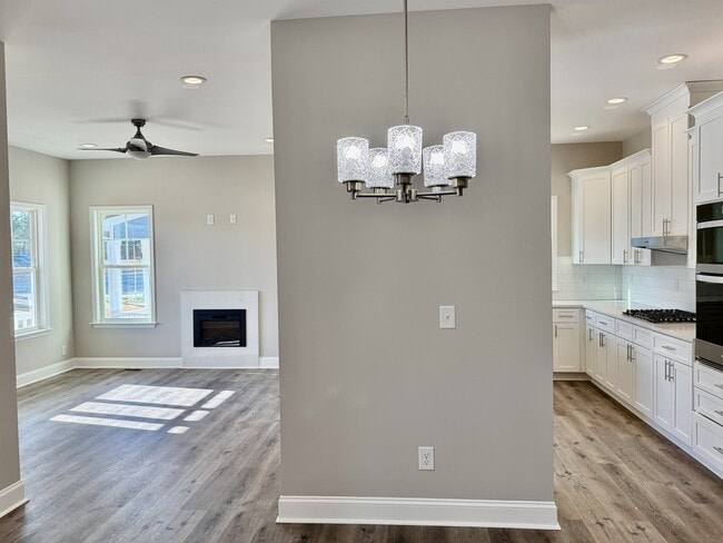 Building Photo - 7988 Humie Olive Rd