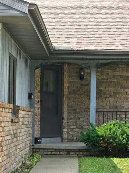 Building Photo - 3411 N Marcos Ln