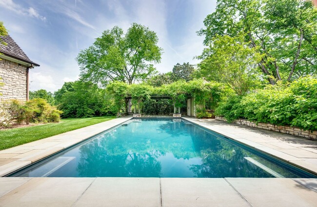 Building Photo - A timeless Cape Cod-style estate!